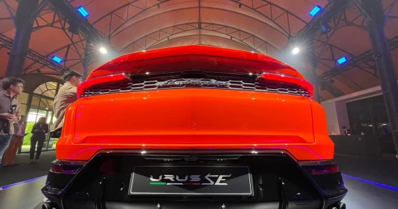 รูปภาพ ลัมโบร์กินี Lamborghini Urus SE ปี 2024