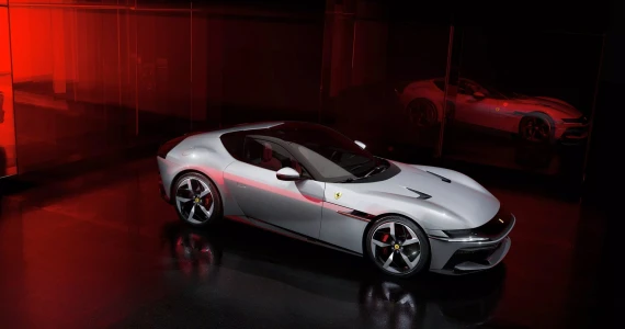 รูปภาพ เฟอร์รารี่ Ferrari-12Cilindri Coupe-ปี 2025