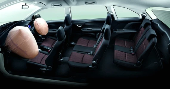 รูปภาพ ฮอนด้า Honda Mobilio RS AT ปี 2017