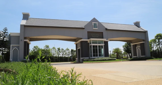 รูปภาพ โกลเด้น ทาวน์ เชียงราย-บิ๊กซีแยกสนามบิน (Golden Town Chiangrai - Big C Yaek Sanambin)