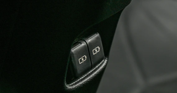 รูปภาพ โตโยต้า Toyota Yaris Premium S ปี 2023