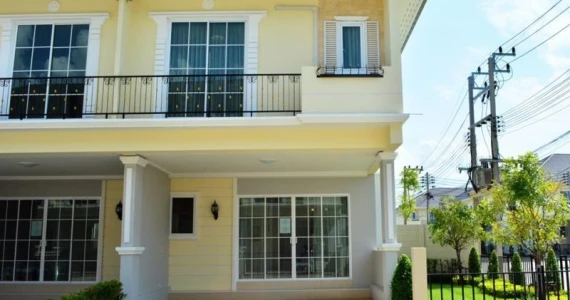 รูปภาพ ดีญ่า วาเล่ย์ ศรีราชา (Diya Valley Sriracha)