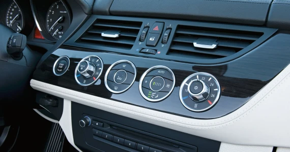 รูปภาพ บีเอ็มดับเบิลยู BMW Z4 Roadster sDrive23i Highline ปี 2010