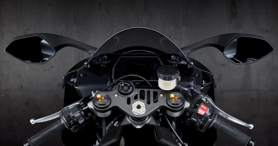 รูปภาพ ยามาฮ่า Yamaha YZF R1 ปี 2022