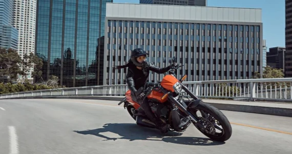 รูปภาพ ฮาร์ลีย์-เดวิดสัน Harley-Davidson Softail FXDR 114 ปี 2020