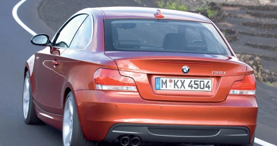 รูปภาพ บีเอ็มดับเบิลยู BMW Series 1 120d Coupe ปี 2009
