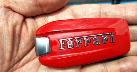 รูปภาพ เฟอร์รารี่ Ferrari 812 Superfast V12 ปี 2017