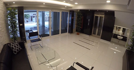 รูปภาพ ฟลอเรส สาทร เรสซิเด้นซ์ (Flawless Sathorn Residence Condo)