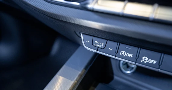 รูปภาพ อาวดี้ Audi A5 Coupé 40 TFSI S line edition one ปี 2024