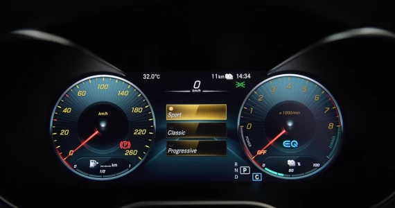 รูปภาพ เมอร์เซเดส-เบนซ์ Mercedes-benz C-Class C 300 e AMG Dynamic ปี 2020