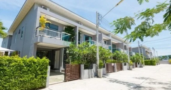 รูปภาพ อีสต์บางเทาวิลล์ (East Bangtao Ville)