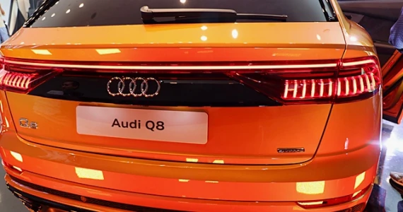 รูปภาพ อาวดี้ Audi Q8 55 TFSI quattro S Line ปี 2018