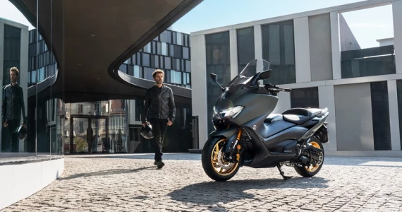 รูปภาพ ยามาฮ่า Yamaha TMAX 560 Tech MAX ปี 2021