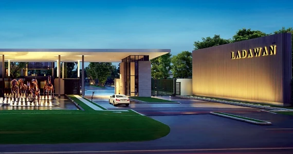 รูปภาพ ลดาวัลย์ ราชพฤกษ์-ปิ่นเกล้า (Ladawan Ratchaphruek-Pinklao)