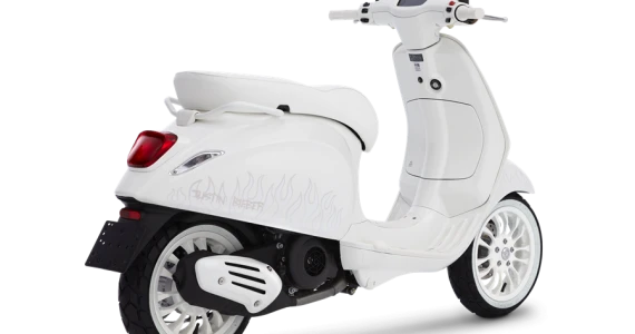 รูปภาพ เวสป้า Vespa Sprint JUSTIN BIEBER X VESPA 150 SPECIAL EDITION ปี 2022