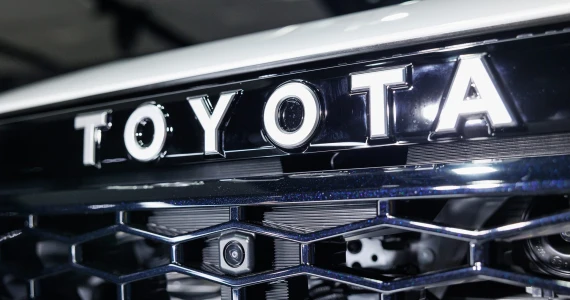 รูปภาพ โตโยต้า Toyota Hilux Travo Double Cab Prerunner 2.8 Overland AT ปี 2025