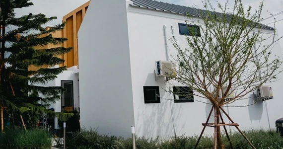 รูปภาพ โฮล์ม สันผีเสื้อ เชียงใหม่ (Holm)