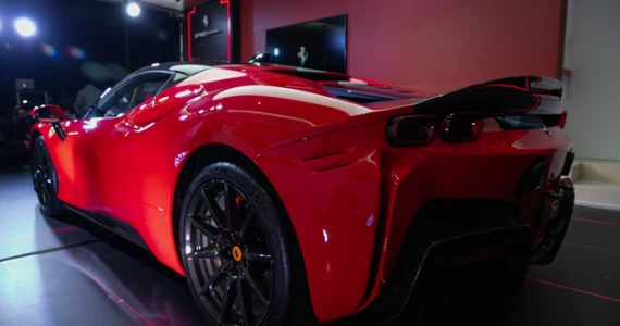 รูปภาพ เฟอร์รารี่ Ferrari SF90 Stradale V8 ปี 2020
