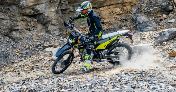 รูปภาพ คาวาซากิ Kawasaki KLX 230 SE ABS ปี 2025