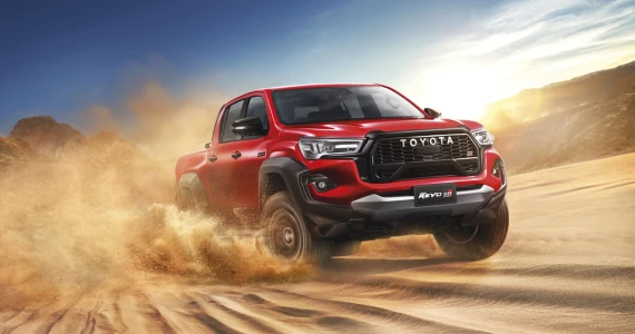 รูปภาพ โตโยต้า Toyota Revo Double Cab 4x4 2.8 GR Sport AT ปี 2024