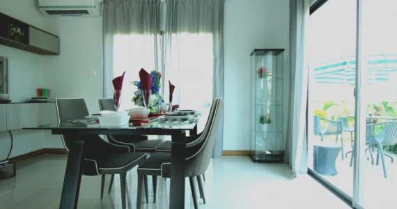 รูปภาพ ไลฟ์ ซิตี้ โฮม สุขุมวิท - อ่างศิลา (Life City Home)