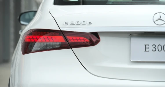 รูปภาพ เมอร์เซเดส-เบนซ์ Mercedes-benz E-Class E 300 e AMG Dynamic ปี 2021
