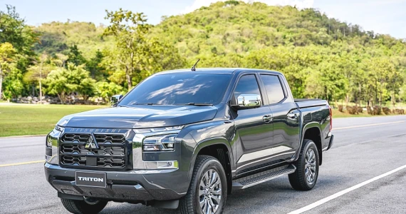 รูปภาพ มิตซูบิชิ Mitsubishi Triton Double Cab 2.4 ULTRA 4WD AT ปี 2023