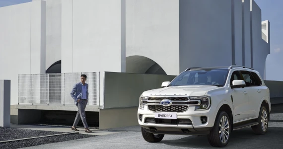 รูปภาพ ฟอร์ด Ford Everest Platinum V6 4x4 10AT ปี 2024