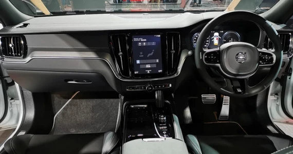 รูปภาพ วอลโว่ Volvo S60 Recharge Plug-in Hybrid Inscription Expression ปี 2022