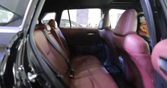 รูปภาพ โตโยต้า Toyota Corolla Cross HEV Premium Safety ปี 2020