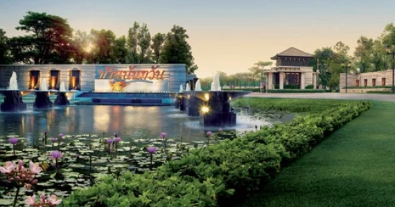 รูปภาพ นันทวัน ศรีนครินทร์ (Nanthawan Srinakarin)