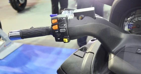 รูปภาพ ซูซูกิ Suzuki Burgman 650 ABS ปี 2017