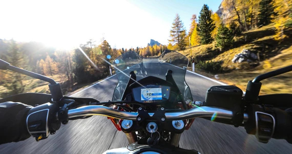 รูปภาพ โมโต กุชชี่ Moto Guzzi V85 TT Evocative GRAPHICS ปี 2019