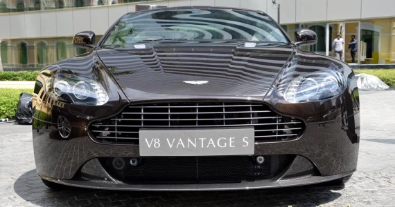 รูปภาพ แอสตัน มาร์ติน Aston Martin-Vantage S-ปี 2013