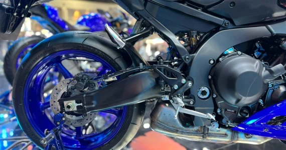 รูปภาพ ยามาฮ่า Yamaha R9 (Standard) ปี 2025