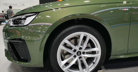 รูปภาพ อาวดี้ Audi A4 40 TFSI S line Icon Black ปี 2023