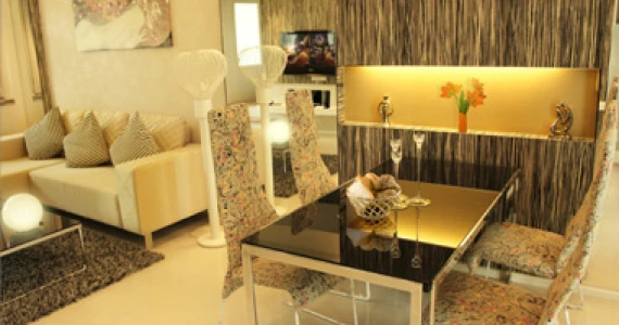 รูปภาพ ดิ ไอบอกซ์ (The iBox)