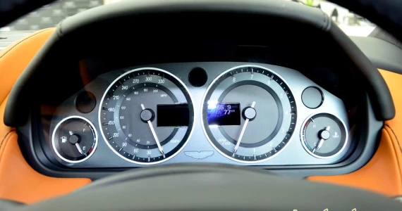 รูปภาพ แอสตัน มาร์ติน Aston Martin-Vantage S-ปี 2014