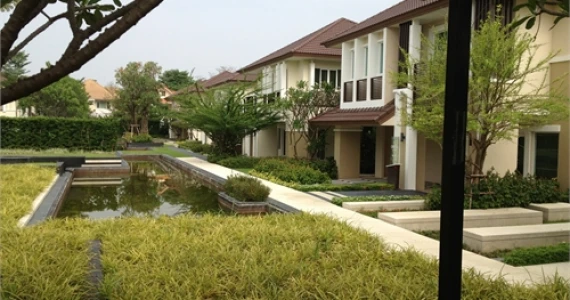 รูปภาพ เซนโทร วัชรพล (Centro Watcharaphol)