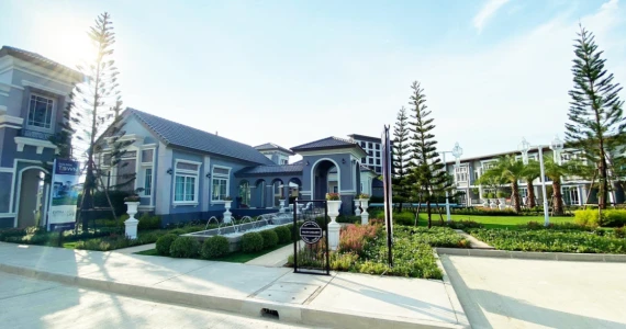 รูปภาพ โกลเด้น ทาวน์ เชียงใหม่-กาดรวมโชค (Golden Town Chiangmai - Ruamchok Market)