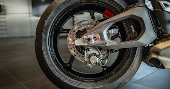 รูปภาพ ดูคาติ Ducati Panigale V4S ปี 2025