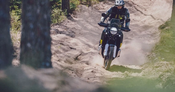 รูปภาพ ฮุสวาน่า Husqvarna Travel Norden 901 ปี 2023