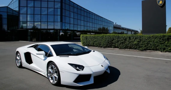 รูปภาพ ลัมโบร์กินี Lamborghini-Aventador LP700-4-ปี 2011