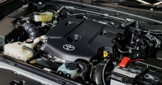 รูปภาพ โตโยต้า Toyota Hilux Travo Smart Cab 4TREX 2.8 Premium AT ปี 2025