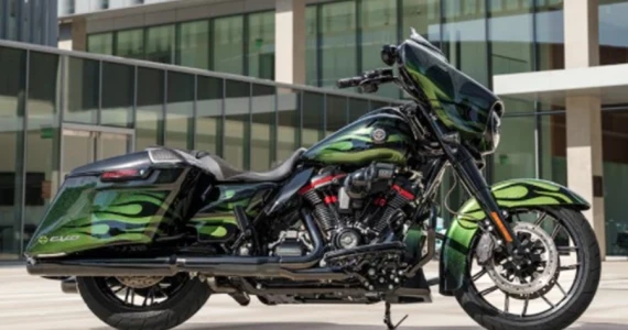 รูปภาพ ฮาร์ลีย์-เดวิดสัน Harley-Davidson CVO Street Glide ปี 2022