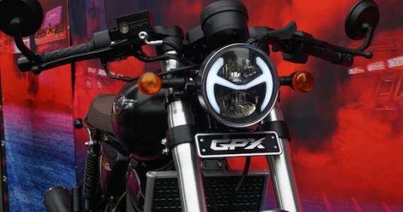 รูปภาพ จีพีเอ็กซ์ GPX Legend 250 TWIN ปี 2019