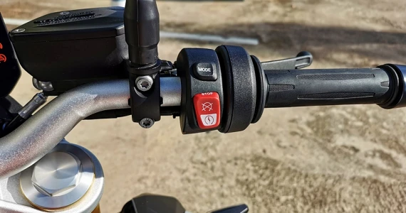 รูปภาพ บีเอ็มดับเบิลยู BMW F 900 R (Sport) ปี 2020