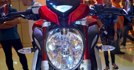 รูปภาพ เอ็มวี ออกุสต้า MV Agusta Brutale 800 Dragster RR ปี 2015