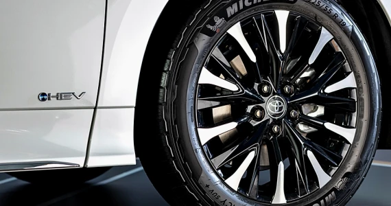 รูปภาพ โตโยต้า Toyota Alphard 2.5 HEV LUXURY ปี 2023