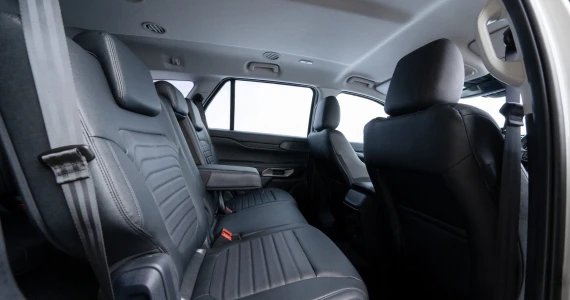 รูปภาพ ฟอร์ด Ford Everest 2.0L Turbo Sport Special Edition 4x2 6AT ปี 2025